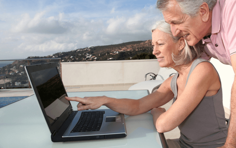 Retired couple researching 90 day rule
